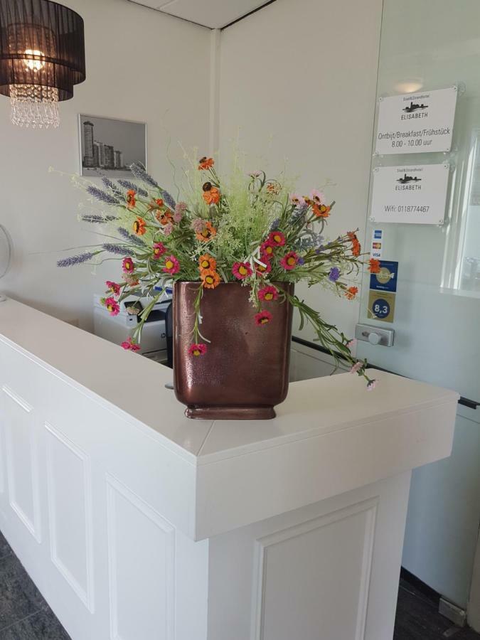 & Strandhotel Elisabeth * Vlissingen